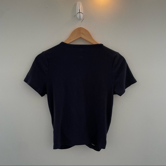 Hollister Cropped Ribbed Tie Front Black Top - Picture 4 of 4